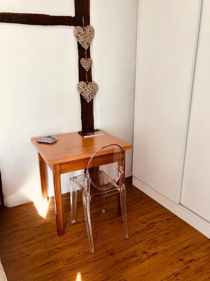 Chez Jeanne - 2 Personnes Apartment Colmar Bagian luar foto